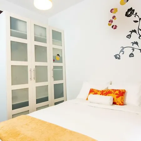 F & B Collection - For 3 *